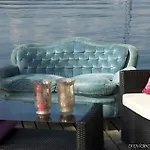 ホテル シュロス レオンシュタイン Pörtschach am Wörthersee