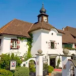 シュロス レオンシュタイン ホテル Pörtschach am Wörthersee