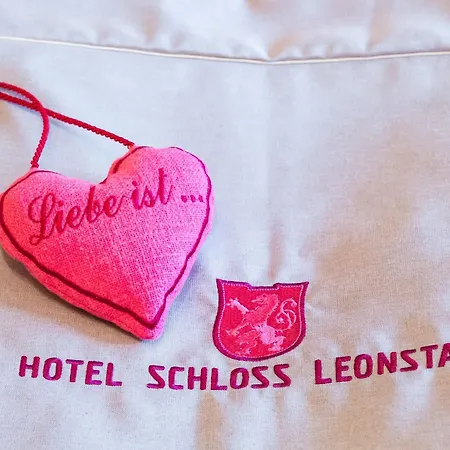 Hotel Schloss Leonstain 4*