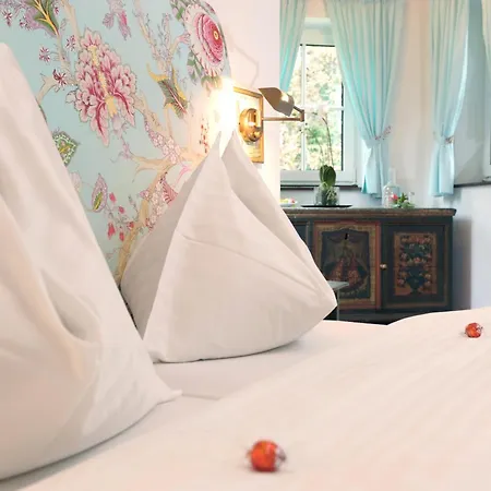 Schloss Leonstain Hotel 4*
