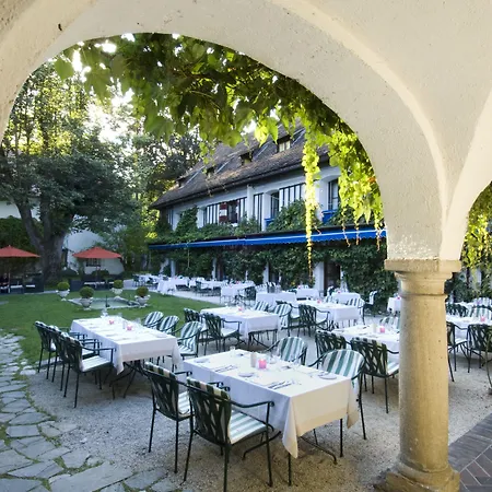 斯赫洛里恩斯丁酒店 酒店 Pörtschach am Wörthersee