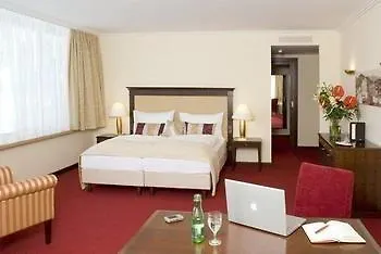 斯赫洛里恩斯丁酒店