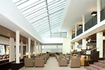 斯赫洛里恩斯丁酒店 Pörtschach am Wörthersee