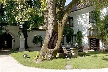 斯赫洛里恩斯丁酒店 4* Pörtschach am Wörthersee