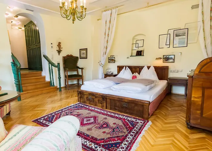 Schloss Leonstain Отель 4*