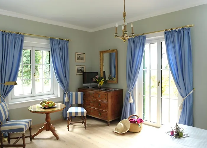 Schloss Leonstain Пёрчах-ам-Вёртерзе